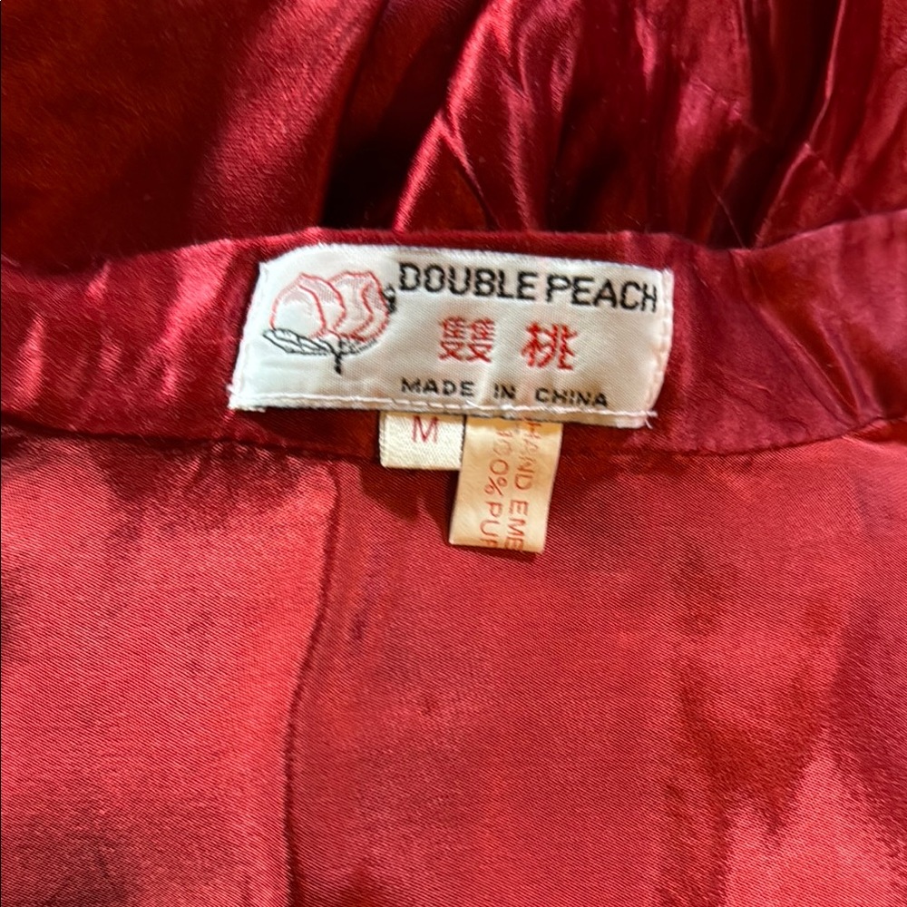 Luxurious Red Sleepwear Robe - Picture 4 of 4